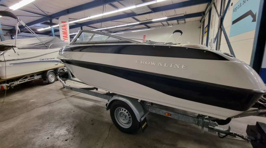 Nette Crownline 18 SS met MerCruiser 3.0 en Pega trailer