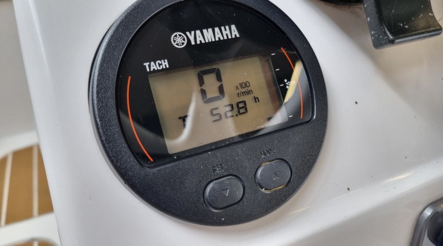 Sur Marine ST290 Luxury Tender met Yamaha F20GEPL