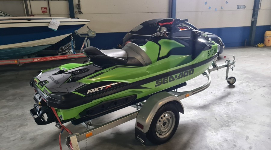 Sea Doo RXT-X RS 300 uit 2020